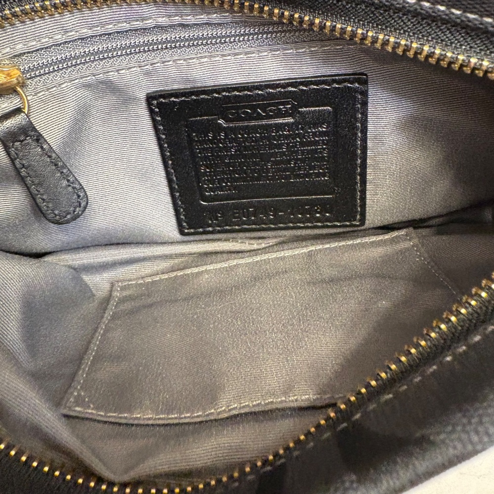 Coach 10730 black vintage y2k mini carly Carley bag rare - Picture 13 of 14